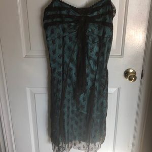 Lace overlay party dress